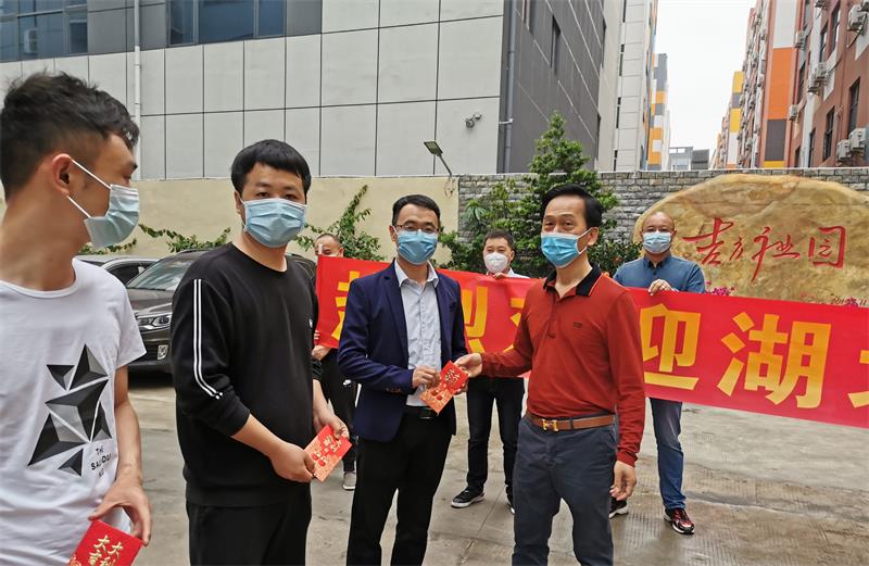 5e818e0827bec.jpg 888b5c2813cd8d7c7c32cf4aa0388e8.jpg